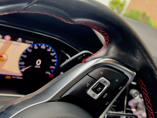 Volkswagen T-Roc - Afbeelding 29 van 30