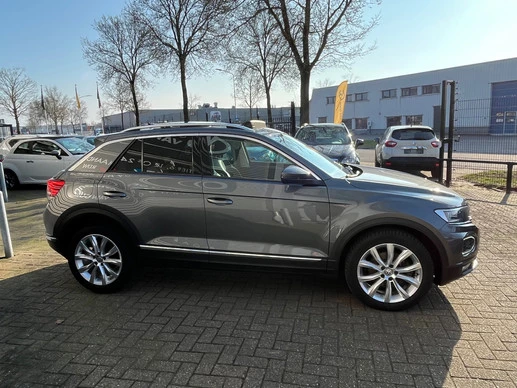 Volkswagen T-Roc - Afbeelding 6 van 30