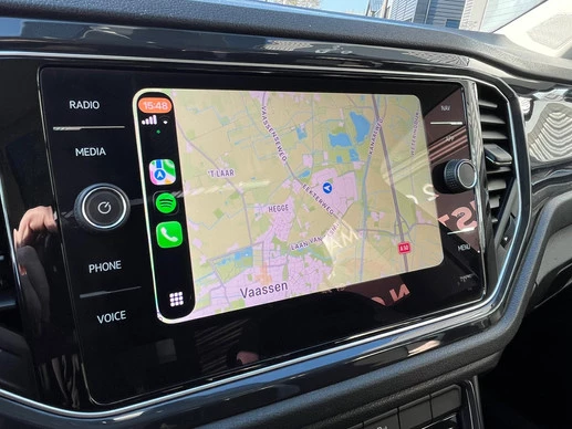 Volkswagen T-Roc - Afbeelding 28 van 30