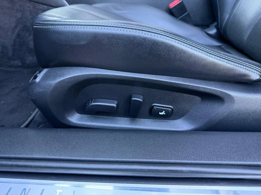 Infiniti Q - Afbeelding 9 van 30