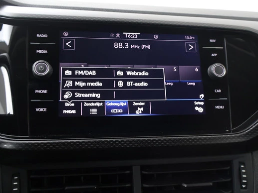 Volkswagen T-Cross - Afbeelding 10 van 30