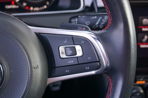 Volkswagen Golf - Afbeelding 26 van 30