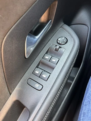 Opel Mokka-e - Afbeelding 23 van 30