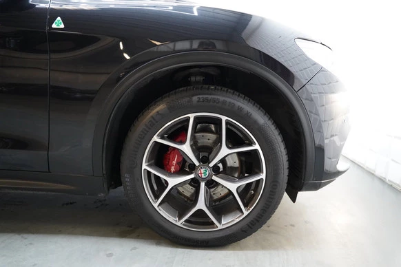 Alfa Romeo Stelvio - Afbeelding 7 van 30