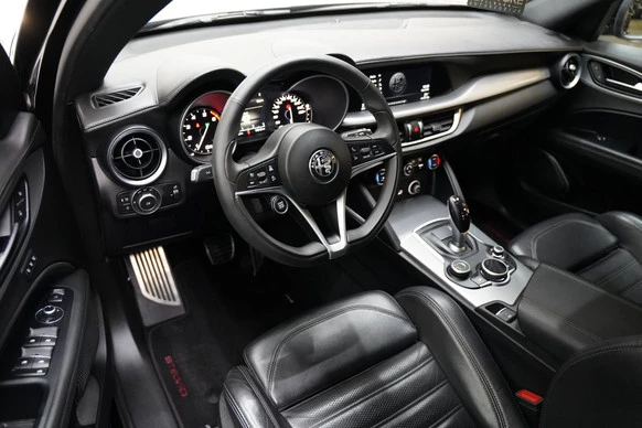 Alfa Romeo Stelvio - Afbeelding 8 van 30