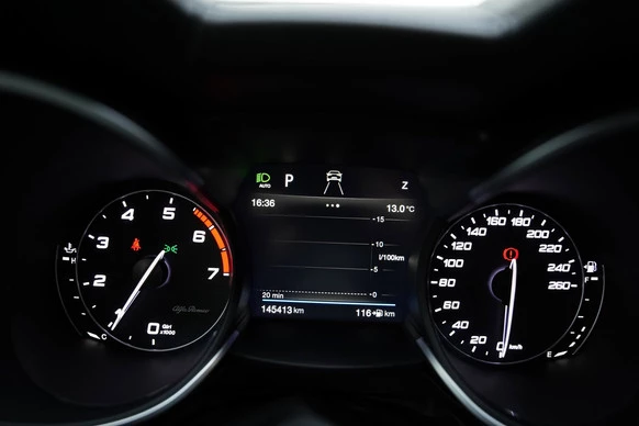 Alfa Romeo Stelvio - Afbeelding 9 van 30