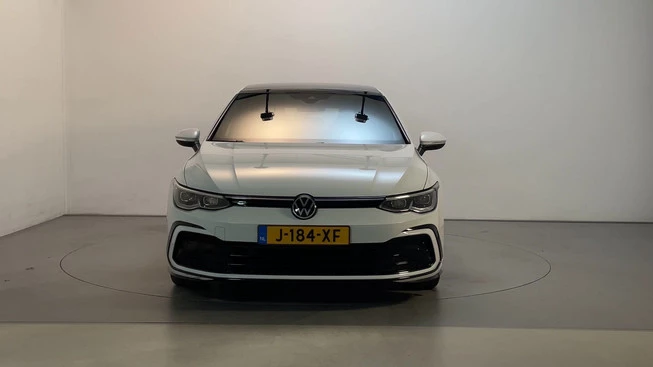 Volkswagen Golf - Afbeelding 16 van 27