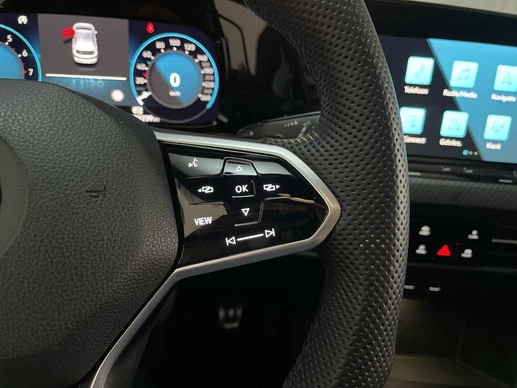 Volkswagen Golf - Afbeelding 25 van 27