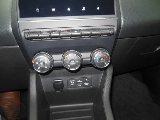 Renault Clio - Afbeelding 15 van 18