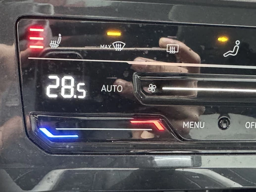 Volkswagen Tiguan - Afbeelding 25 van 30