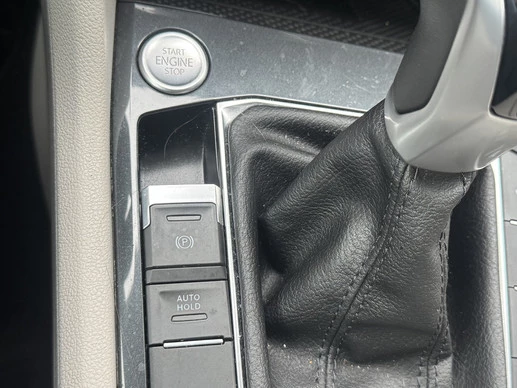 Volkswagen Tiguan - Afbeelding 27 van 30