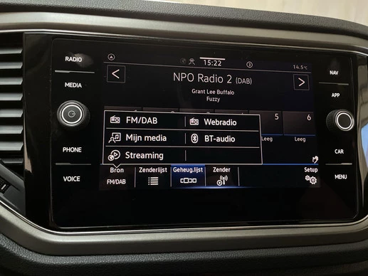 Volkswagen T-Roc - Afbeelding 13 van 24