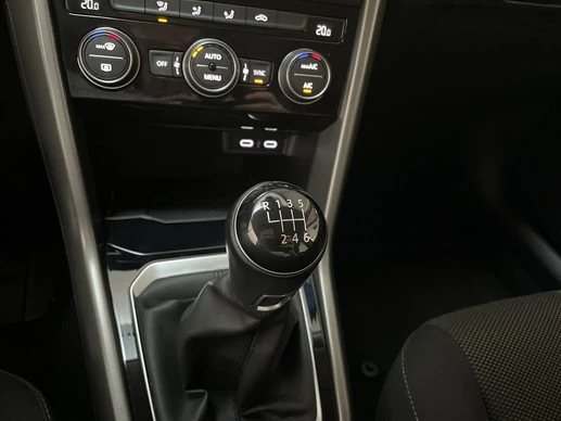 Volkswagen T-Roc - Afbeelding 21 van 24