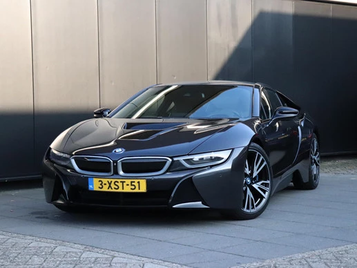BMW i8 - Afbeelding 1 van 29