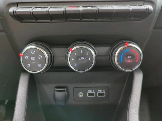 Renault Clio - Afbeelding 12 van 17