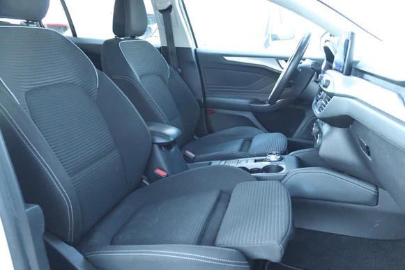 Ford Focus - Afbeelding 4 van 30