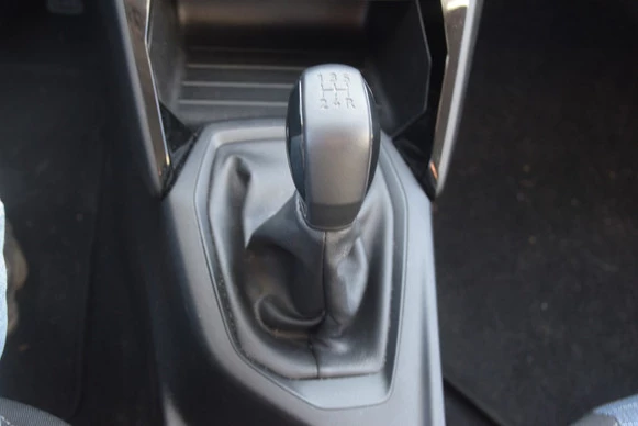 Peugeot 208 - Afbeelding 13 van 25