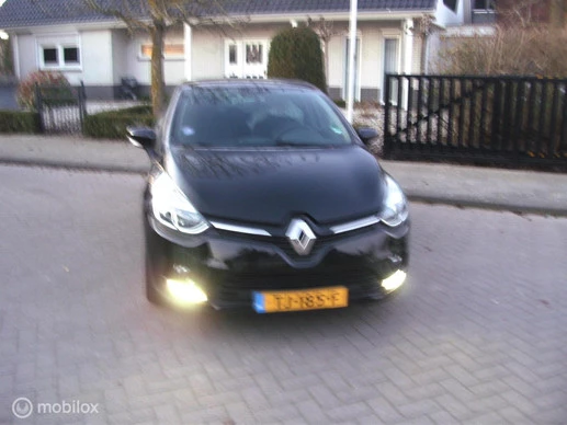 Renault Clio - Afbeelding 11 van 13