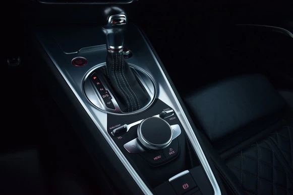 Audi TTS - Afbeelding 14 van 30