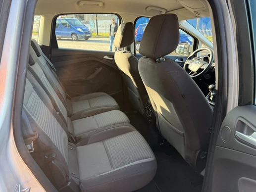Ford C-MAX - Afbeelding 9 van 16