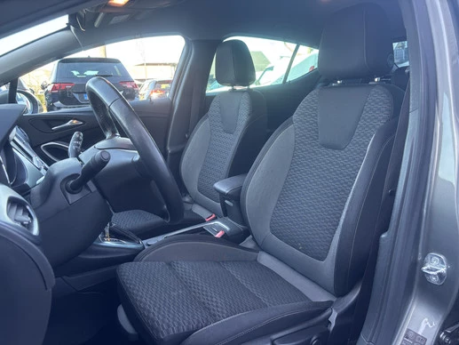 Opel Astra - Afbeelding 2 van 29