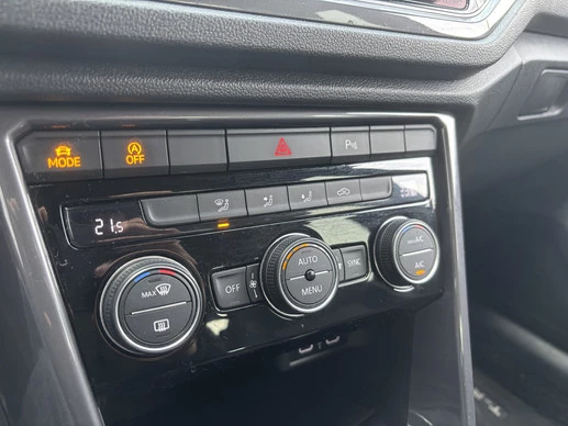 Volkswagen T-Roc - Afbeelding 14 van 30