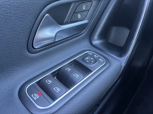 Mercedes-Benz A-Klasse - Afbeelding 16 van 29