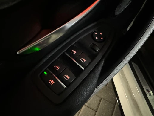 BMW 3 Serie - Afbeelding 16 van 30