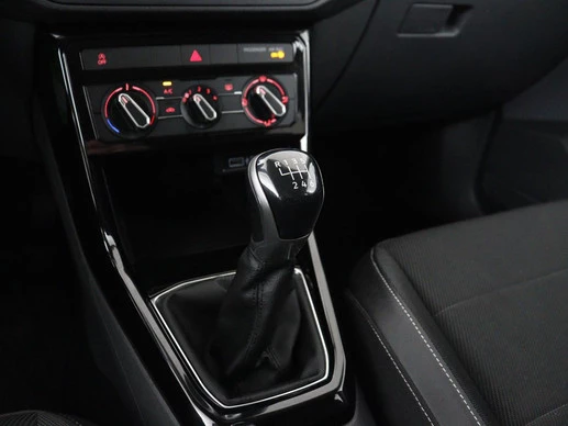 Volkswagen T-Cross - Afbeelding 8 van 30