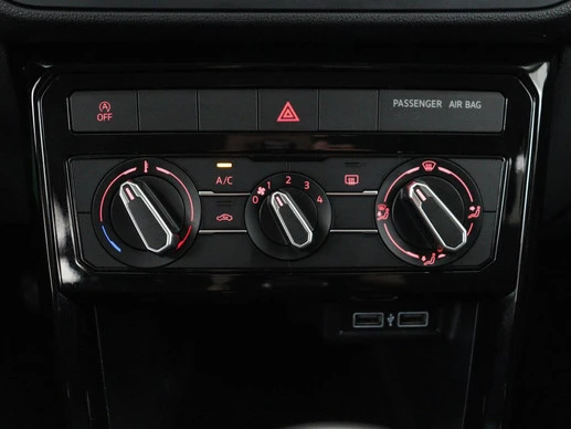 Volkswagen T-Cross - Afbeelding 11 van 30