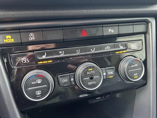 Volkswagen T-Roc - Afbeelding 22 van 30