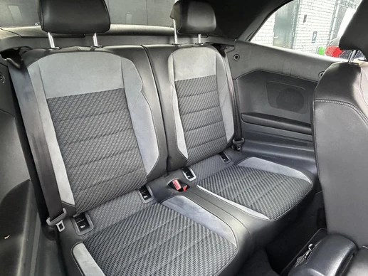 Volkswagen T-Roc - Afbeelding 26 van 30