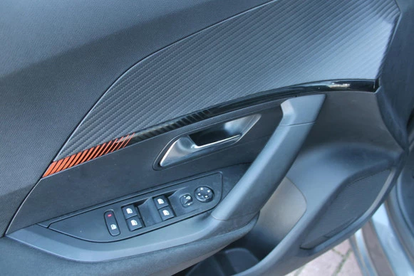 Peugeot 2008 - Afbeelding 18 van 30