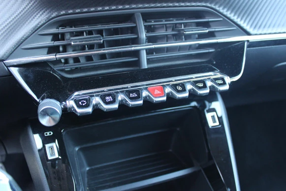 Peugeot 2008 - Afbeelding 23 van 30