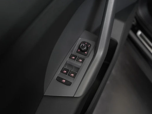 Volkswagen T-Cross - Afbeelding 29 van 30