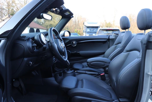 MINI Cooper S Cabrio - Afbeelding 10 van 30