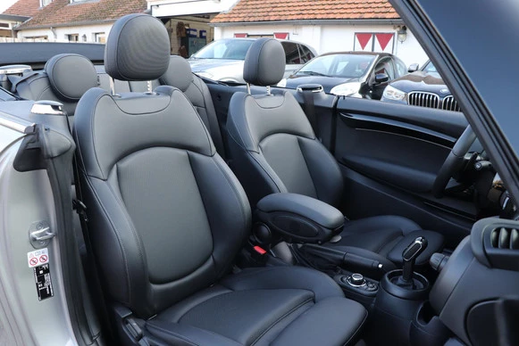 MINI Cooper S Cabrio - Afbeelding 16 van 30