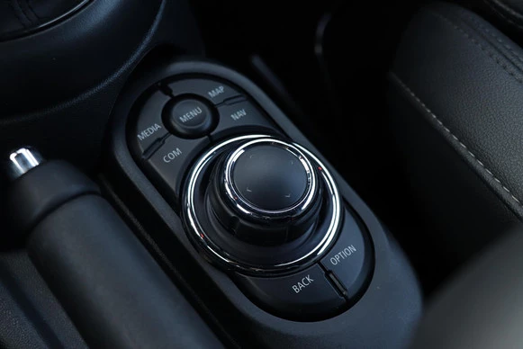 MINI Cooper S Cabrio - Afbeelding 29 van 30