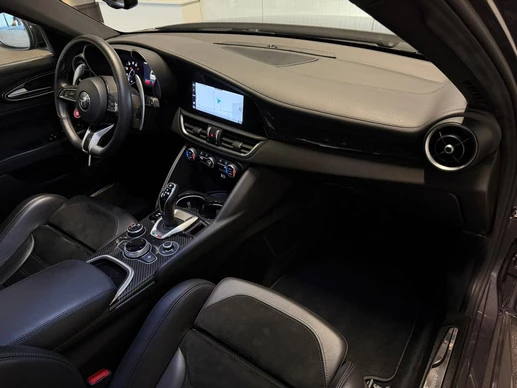 Alfa Romeo Giulia - Afbeelding 12 van 26