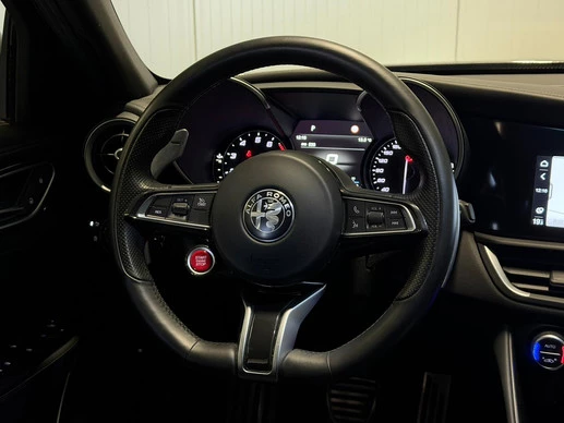 Alfa Romeo Giulia - Afbeelding 17 van 26