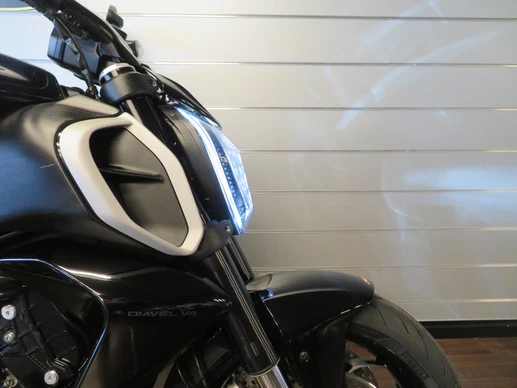 Ducati Diavel - Afbeelding 6 van 16