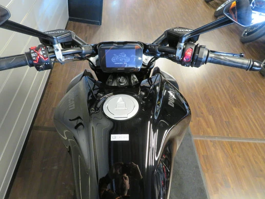 Ducati Diavel - Afbeelding 11 van 16