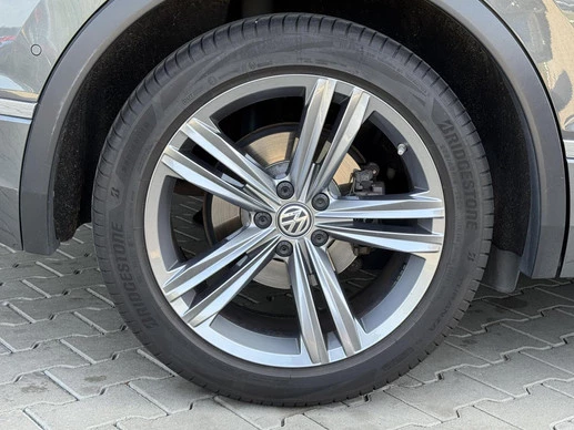 Volkswagen Tiguan - Afbeelding 24 van 29