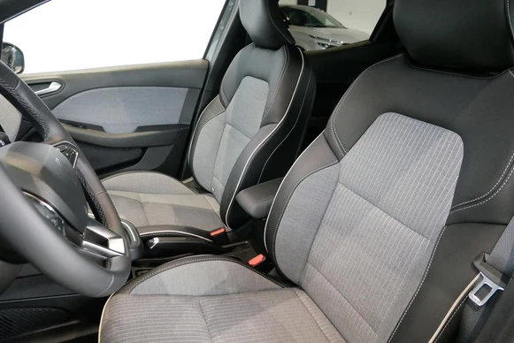 Renault Clio - Afbeelding 11 van 30