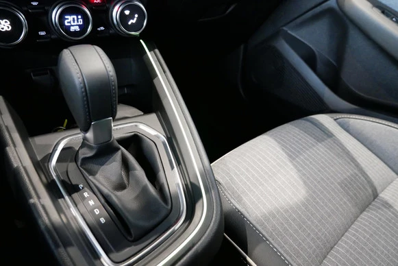 Renault Clio - Afbeelding 27 van 30