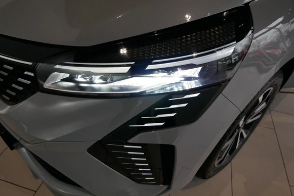 Renault Clio - Afbeelding 28 van 30