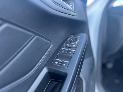 Ford Focus - Afbeelding 27 van 30