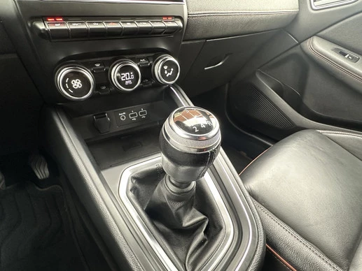 Renault Clio - Afbeelding 24 van 30