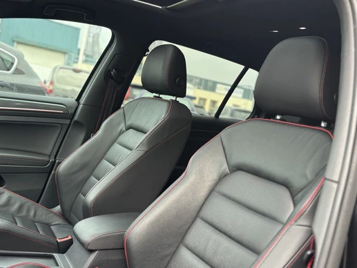 Volkswagen Golf - Afbeelding 19 van 22