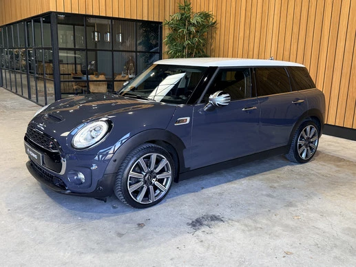 MINI Clubman - Afbeelding 1 van 30